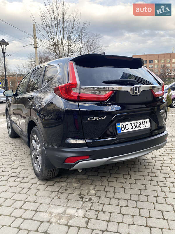 Внедорожник / Кроссовер Honda CR-V 2017 в Львове