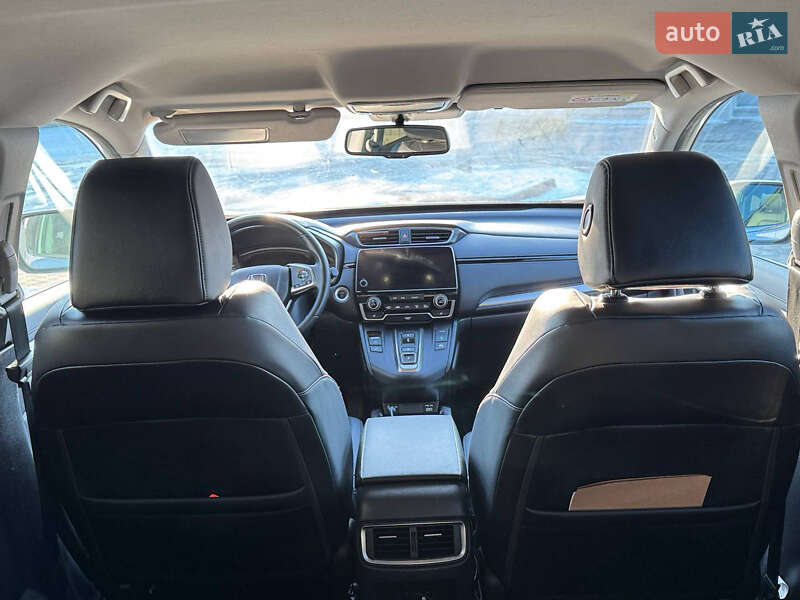 Внедорожник / Кроссовер Honda CR-V 2023 в Млинове
