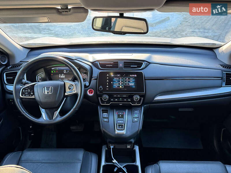 Внедорожник / Кроссовер Honda CR-V 2023 в Млинове