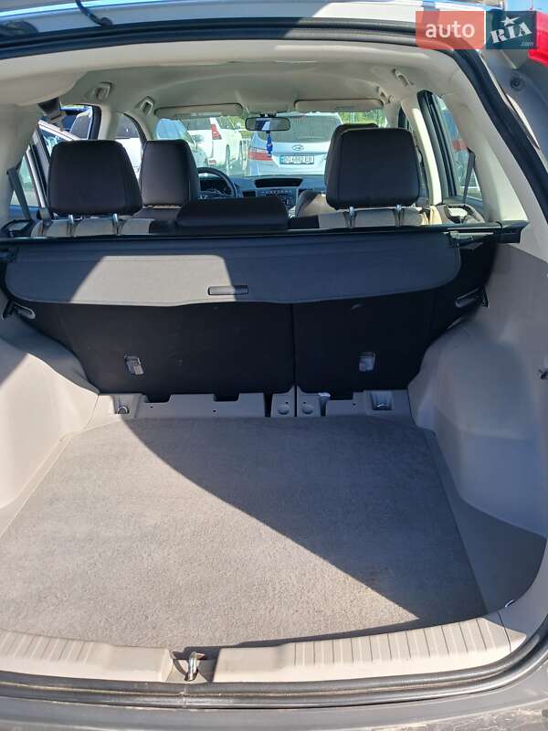 Внедорожник / Кроссовер Honda CR-V 2014 в Тернополе