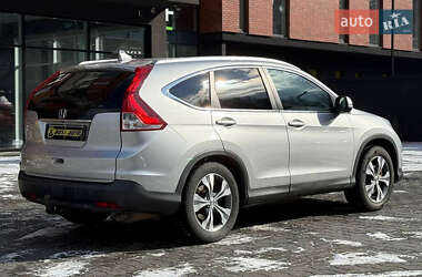 Внедорожник / Кроссовер Honda CR-V 2013 в Черновцах