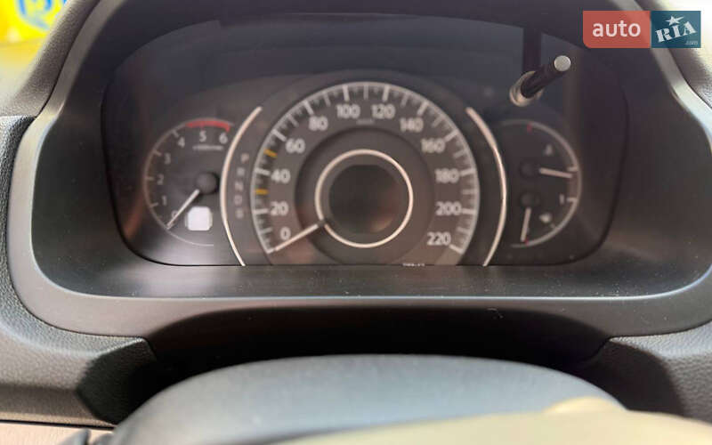 Внедорожник / Кроссовер Honda CR-V 2013 в Черновцах
