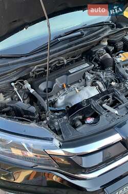Внедорожник / Кроссовер Honda CR-V 2016 в 