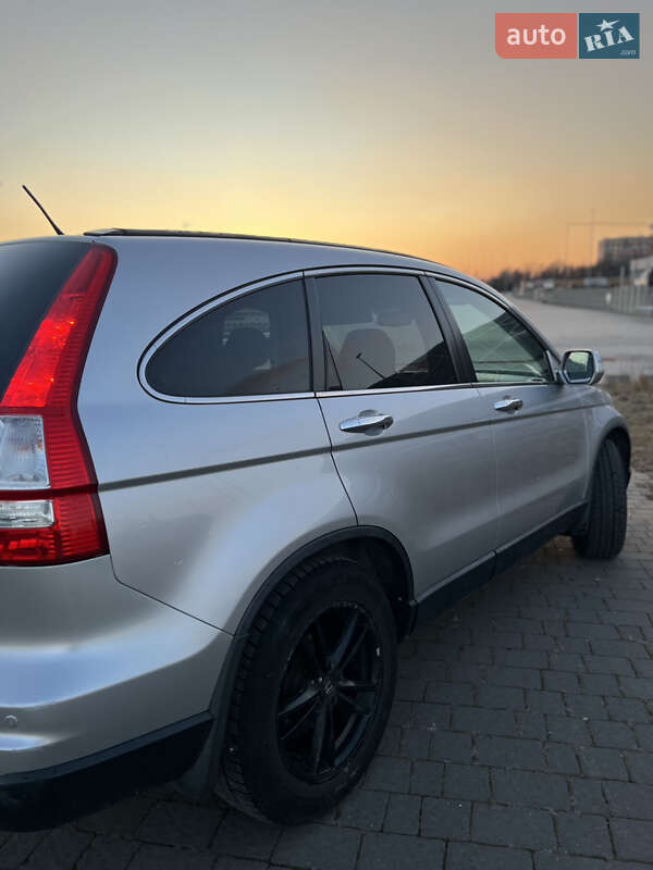 Внедорожник / Кроссовер Honda CR-V 2011 в Львове