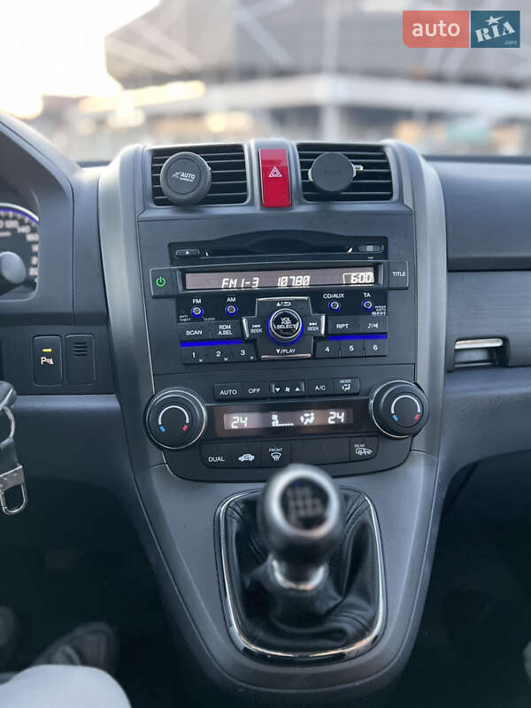 Внедорожник / Кроссовер Honda CR-V 2011 в Львове