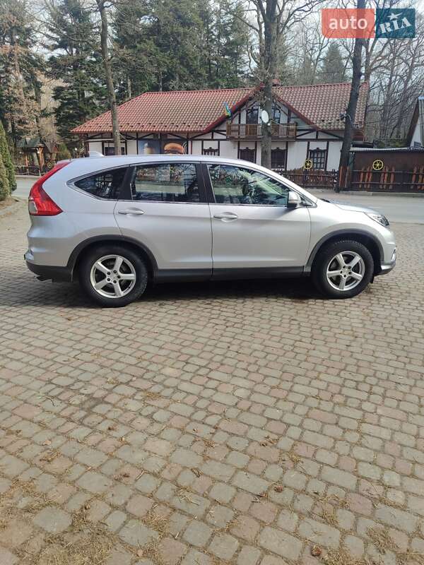 Позашляховик / Кросовер Honda CR-V 2015 в Трускавці