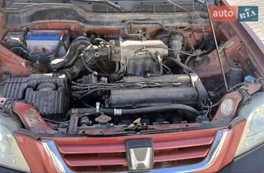 Внедорожник / Кроссовер Honda CR-V 1998 в 