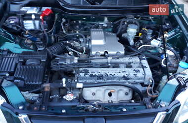 Внедорожник / Кроссовер Honda CR-V 1999 в 