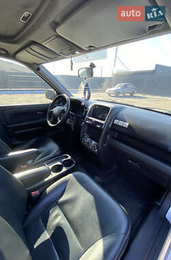 Внедорожник / Кроссовер Honda CR-V 2006 в 