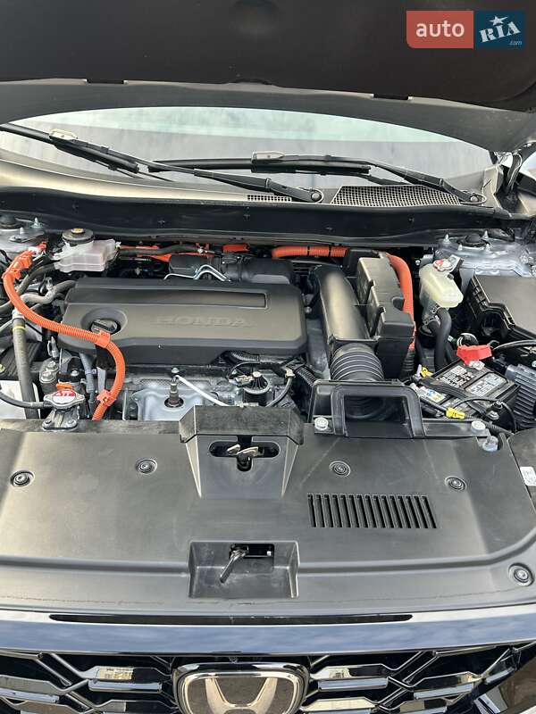 Внедорожник / Кроссовер Honda CR-V 2023 в Львове