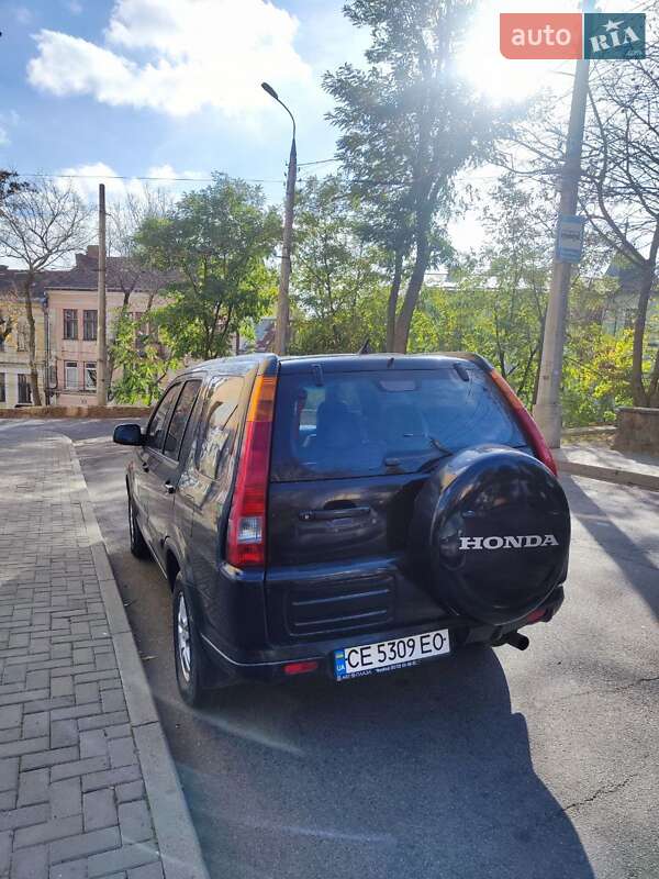 Внедорожник / Кроссовер Honda CR-V 2002 в Черновцах