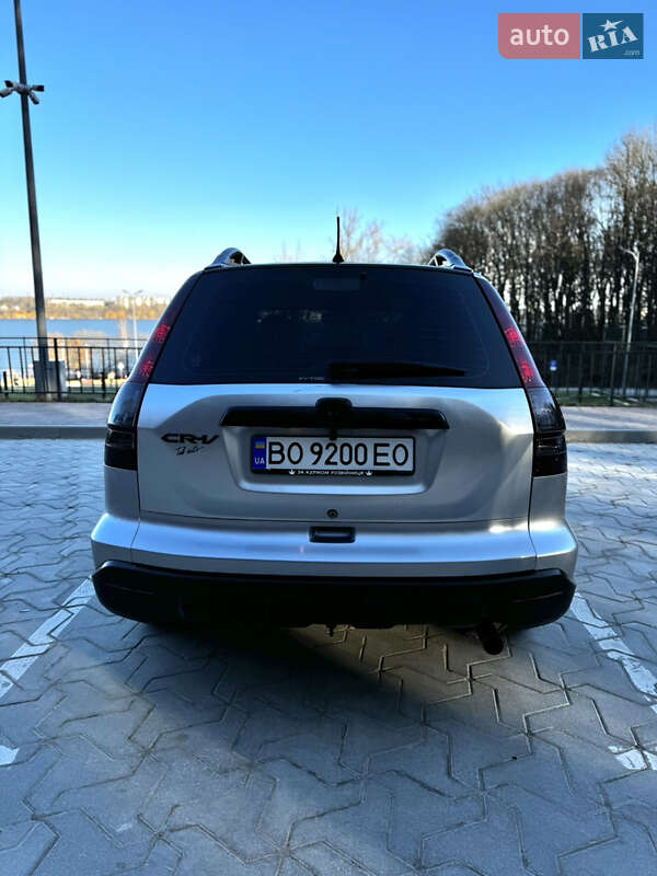 Внедорожник / Кроссовер Honda CR-V 2008 в Тернополе
