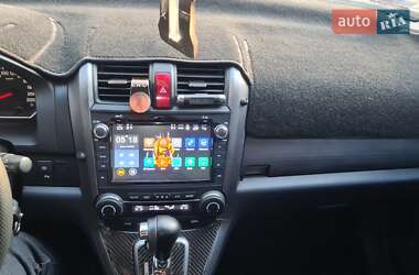 Позашляховик / Кросовер Honda CR-V 2008 в 