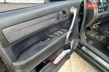 Позашляховик / Кросовер Honda CR-V 2008 в 