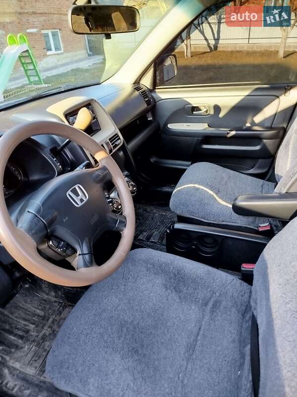 Внедорожник / Кроссовер Honda CR-V 2005 в Зборове