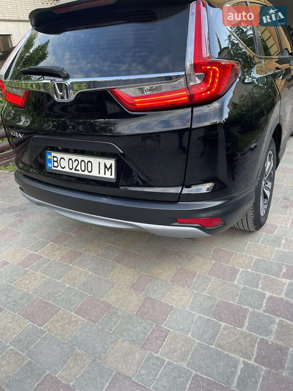 Позашляховик / Кросовер Honda CR-V 2017 в Золочеві