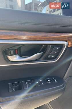 Внедорожник / Кроссовер Honda CR-V 2021 в 