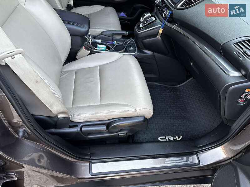 Внедорожник / Кроссовер Honda CR-V 2017 в Броварах фото 18 Внедорожник / Кроссовер Honda CR-V 2017 в Броварах