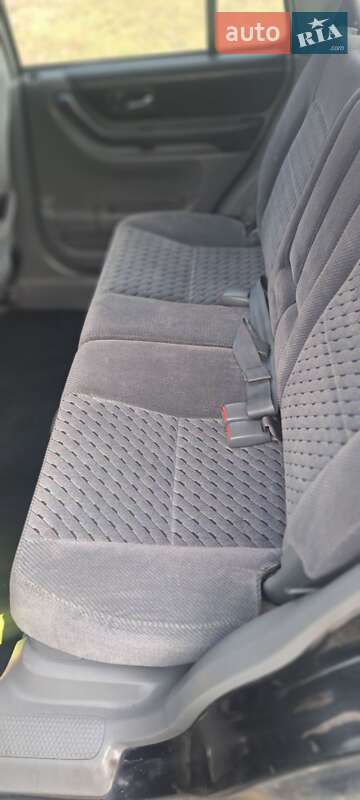 Внедорожник / Кроссовер Honda CR-V 2001 в Иршаве фото 9 Внедорожник / Кроссовер Honda CR-V 2001 в Иршаве