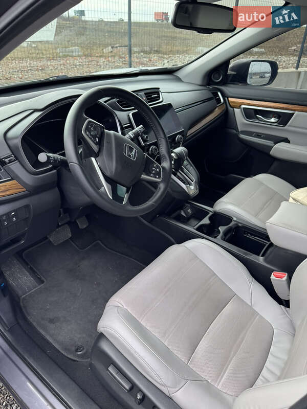 Внедорожник / Кроссовер Honda CR-V 2017 в Николаеве фото 16 Внедорожник / Кроссовер Honda CR-V 2017 в Николаеве