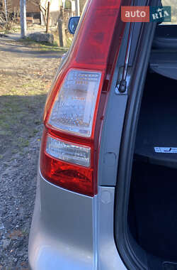 Внедорожник / Кроссовер Honda CR-V 2011 в 