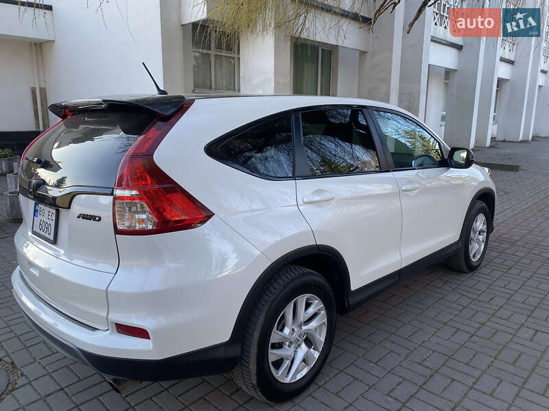 Внедорожник / Кроссовер Honda CR-V 2015 в Тернополе