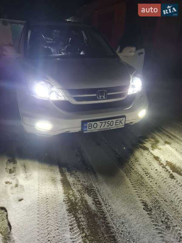 Внедорожник / Кроссовер Honda CR-V 2011 в Тернополе