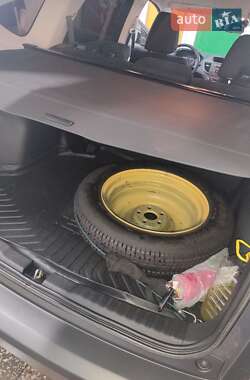 Внедорожник / Кроссовер Honda CR-V 2013 в 