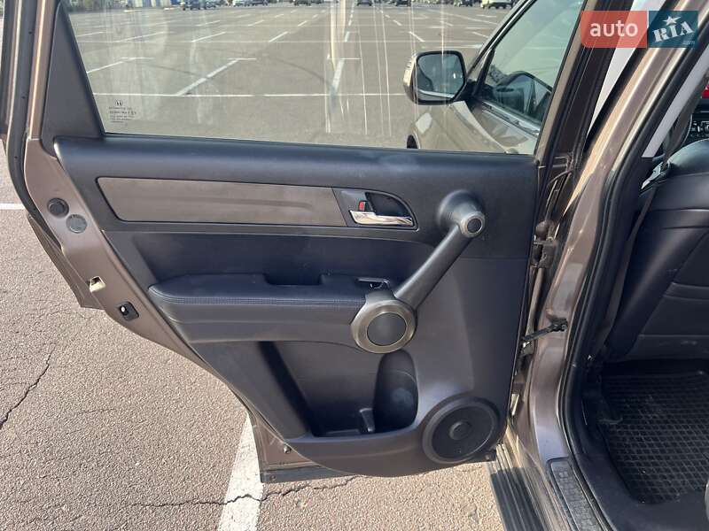 Внедорожник / Кроссовер Honda CR-V 2010 в Ахтырке