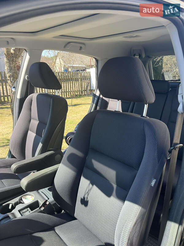 Внедорожник / Кроссовер Honda CR-V 2008 в Рава-Русской