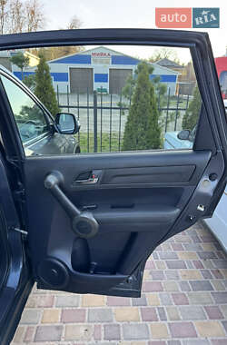 Внедорожник / Кроссовер Honda CR-V 2010 в 
