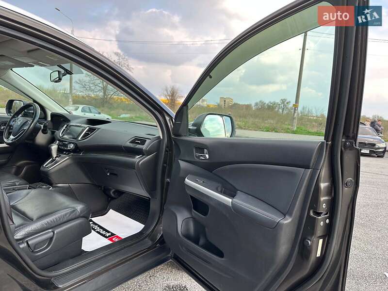 Позашляховик / Кросовер Honda CR-V 2015 в Запоріжжі