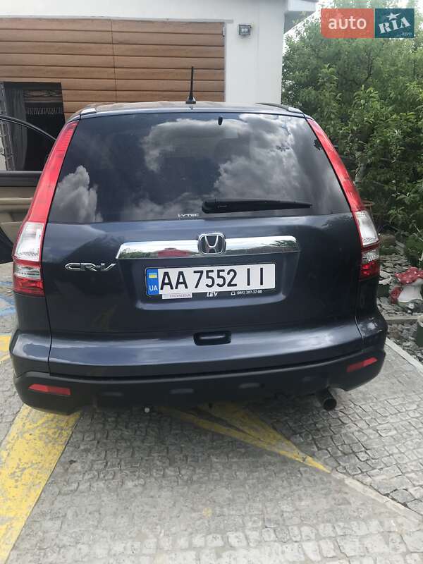 Позашляховик / Кросовер Honda CR-V 2008 в Києві