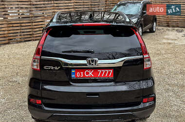 Позашляховик / Кросовер Honda CR-V 2016 в 