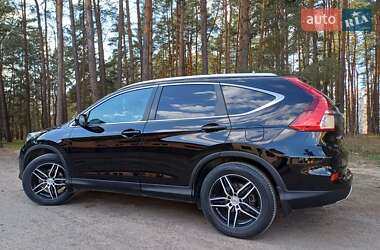 Внедорожник / Кроссовер Honda CR-V 2015 в 