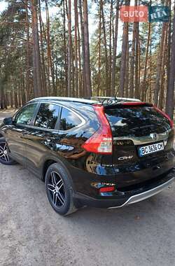 Внедорожник / Кроссовер Honda CR-V 2015 в 