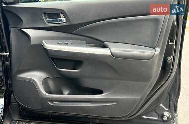 Внедорожник / Кроссовер Honda CR-V 2015 в 