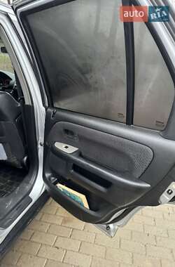 Внедорожник / Кроссовер Honda CR-V 2003 в 