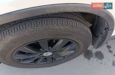 Внедорожник / Кроссовер Honda CR-V 2011 в 