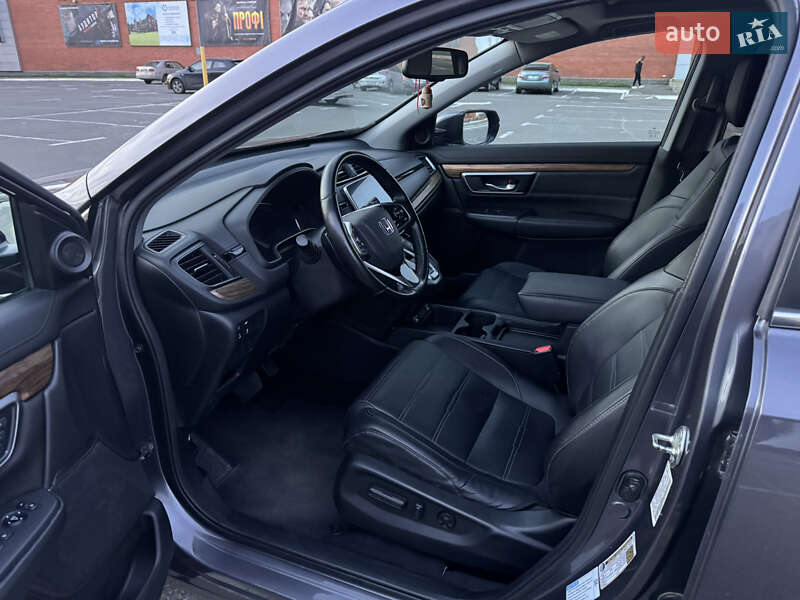 Внедорожник / Кроссовер Honda CR-V 2020 в Киеве