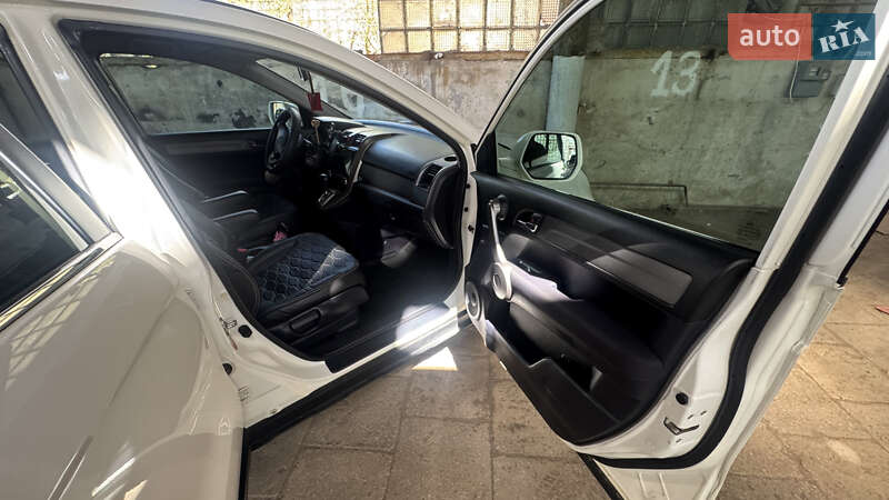 Внедорожник / Кроссовер Honda CR-V 2008 в Одессе