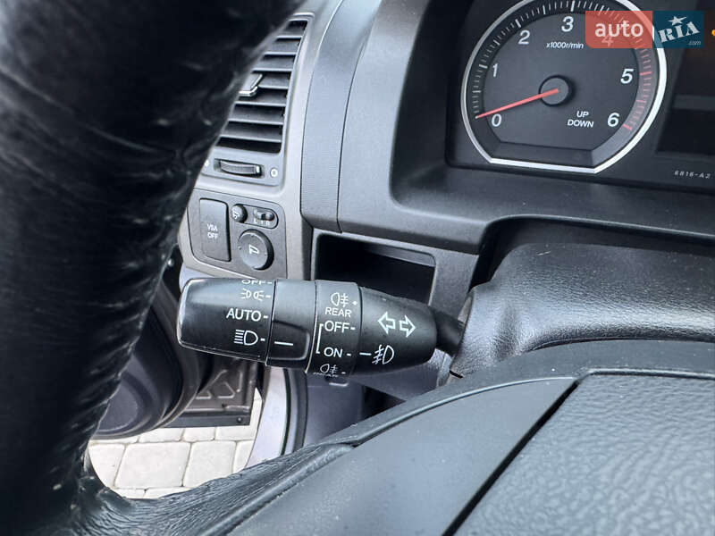 Позашляховик / Кросовер Honda CR-V 2011 в Коломиї
