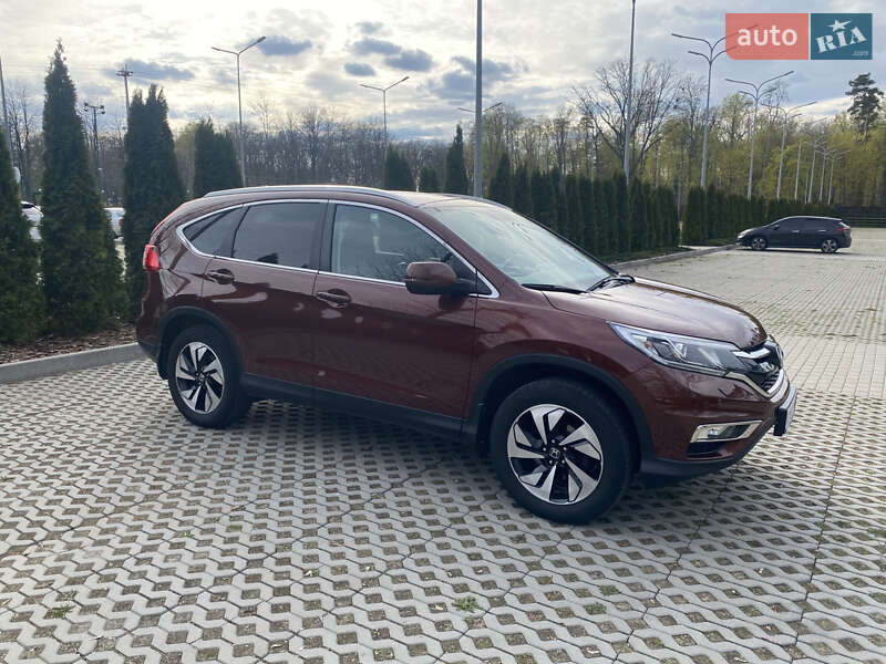 Внедорожник / Кроссовер Honda CR-V 2015 в Харькове