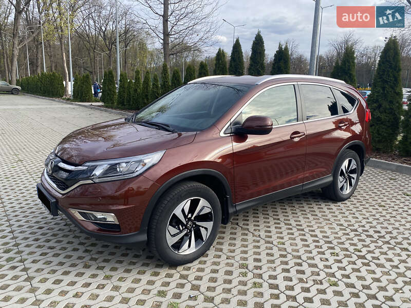 Внедорожник / Кроссовер Honda CR-V 2015 в Харькове