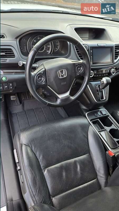 Позашляховик / Кросовер Honda CR-V 2015 в Києві