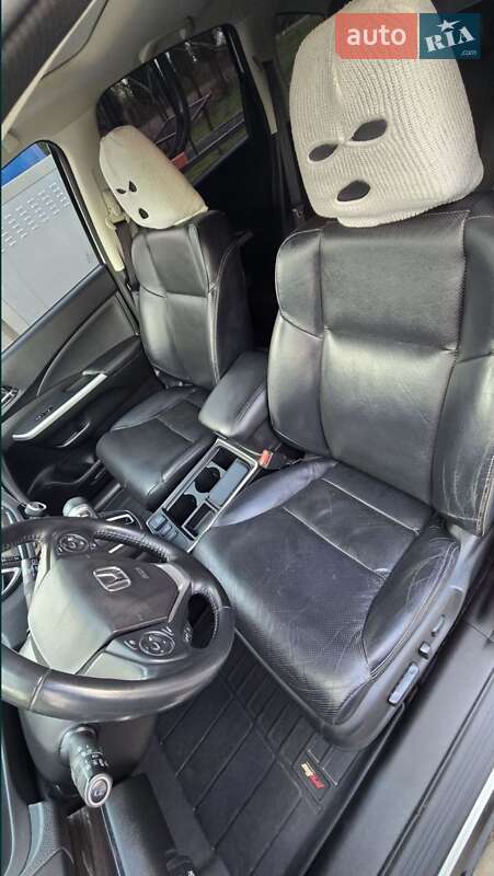 Позашляховик / Кросовер Honda CR-V 2015 в 