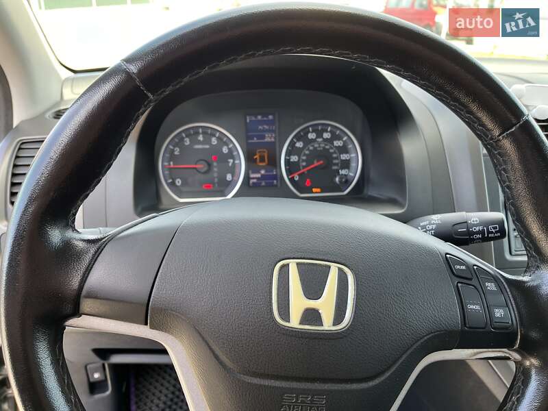 Внедорожник / Кроссовер Honda CR-V 2011 в Киеве