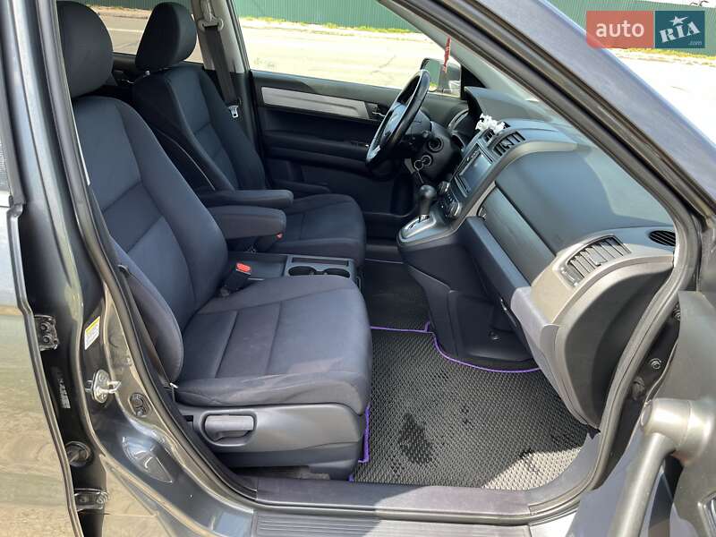 Внедорожник / Кроссовер Honda CR-V 2011 в Киеве