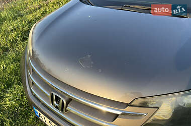 Позашляховик / Кросовер Honda CR-V 2012 в 