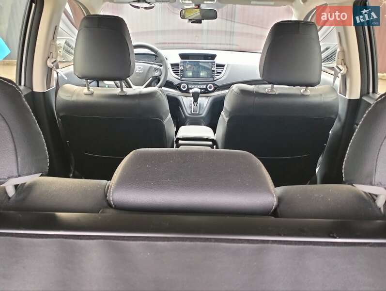 Позашляховик / Кросовер Honda CR-V 2015 в Полтаві
